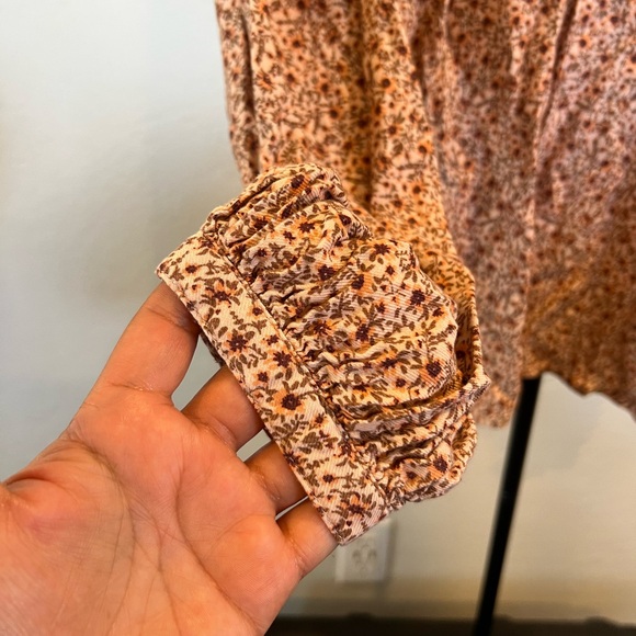 a.n.a Multicolor Floral Blouse - Picture 4 of 5